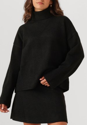 GWENDA - Jumper - black