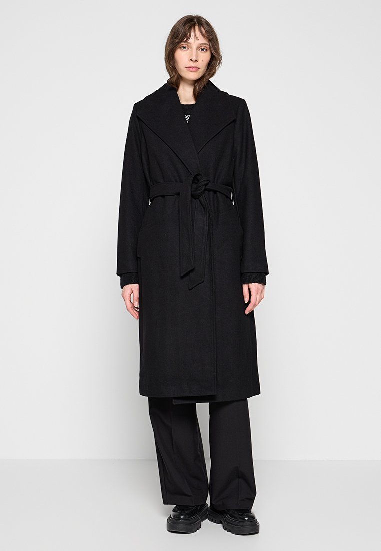 Selected Femme Mantel zwart