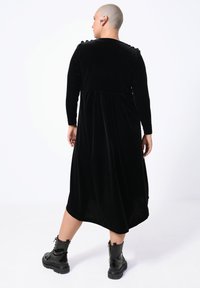 Jean Marc Philippe CACHE COEUR UNI - Jersey dress - noir