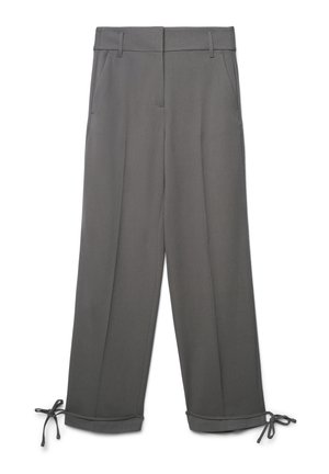 Pantaloni dritti grigi con tasche laterali, passanti per la cintura, orli risvoltati e lacci regolabili alle caviglie.