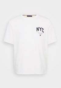 Kijelölve, ivory petal