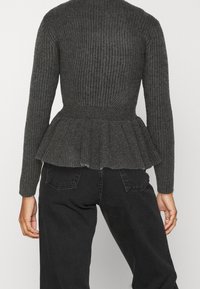 ONLY Stickad tröja - mottled dark grey