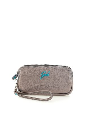 Gabs, G000120ND_X1882_C0547_UN_BORSELLINO_GFOLDERBIG - Pochette - platino