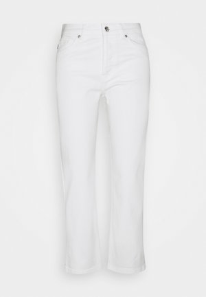 Weiße Jeans mit geradem Bein, Frontknopf und Reißverschluss, Seitentaschen und Gürtelschlaufen, vor weißem Hintergrund angezeigt.