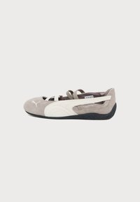 Niewybrane, mouse gray/puma black
