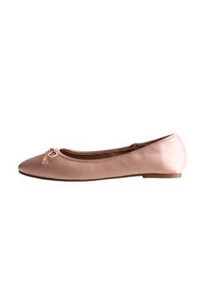 Klassischer Ballerina - cream