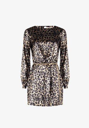 Leopardenmuster Kleid in Gold und Schwarz, mit langen Ärmeln, Rundhalsausschnitt, gerafftem Taillenbereich und einem goldenen Kettengürtel. Glattes, glänzendes Material.