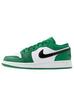 Jordan Air 1 Low Unisex Indoorskor Pine Green Black White Gron Zalando Se