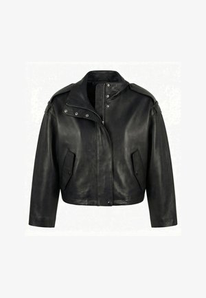 Zwarte cropped leren jas met brede kraag, zilverkleurige drukkers, ritssluiting, epauletten en klepzakken aan de voorkant.