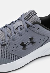 Under Armour CHARGED COMMIT TR 4 - Trainingsschuh - titan gray/distant gray/black