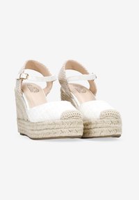 Bosanova Zapatos de plataforma - blanco