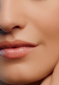 KIKO Milano UNLIMITED FOUNDATION - Base de maquillaje - 02 Gold