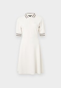 Φόρεμα στυλ πόλο σε εκρού χρώμα με κοντά, φουσκωτά μανίκια και καφέ ριγέ λεπτομέρειες στο γιακά και τα μανίκια. Διαθέτει μπροστινό φερμουάρ ως το μέσο.