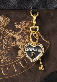 Juicy Couture DUOBLE HAND UNISEX - Borsa a mano - chocolate