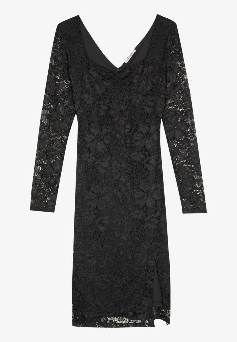 Robe noire en dentelle à manches longues avec motif floral, col en V, longueur au genou et petite fente latérale.