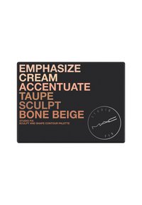 Palette rectangulaire noire avec du texte en rose doré étiquetant cinq nuances de contour : Emphasize, Cream, Accentuate, Taupe, Sculpt, Bone Beige.