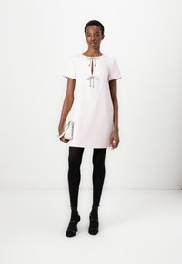kate spade new york RHINESTONE BOW DRESS - Dnevna obleka - surf pink
