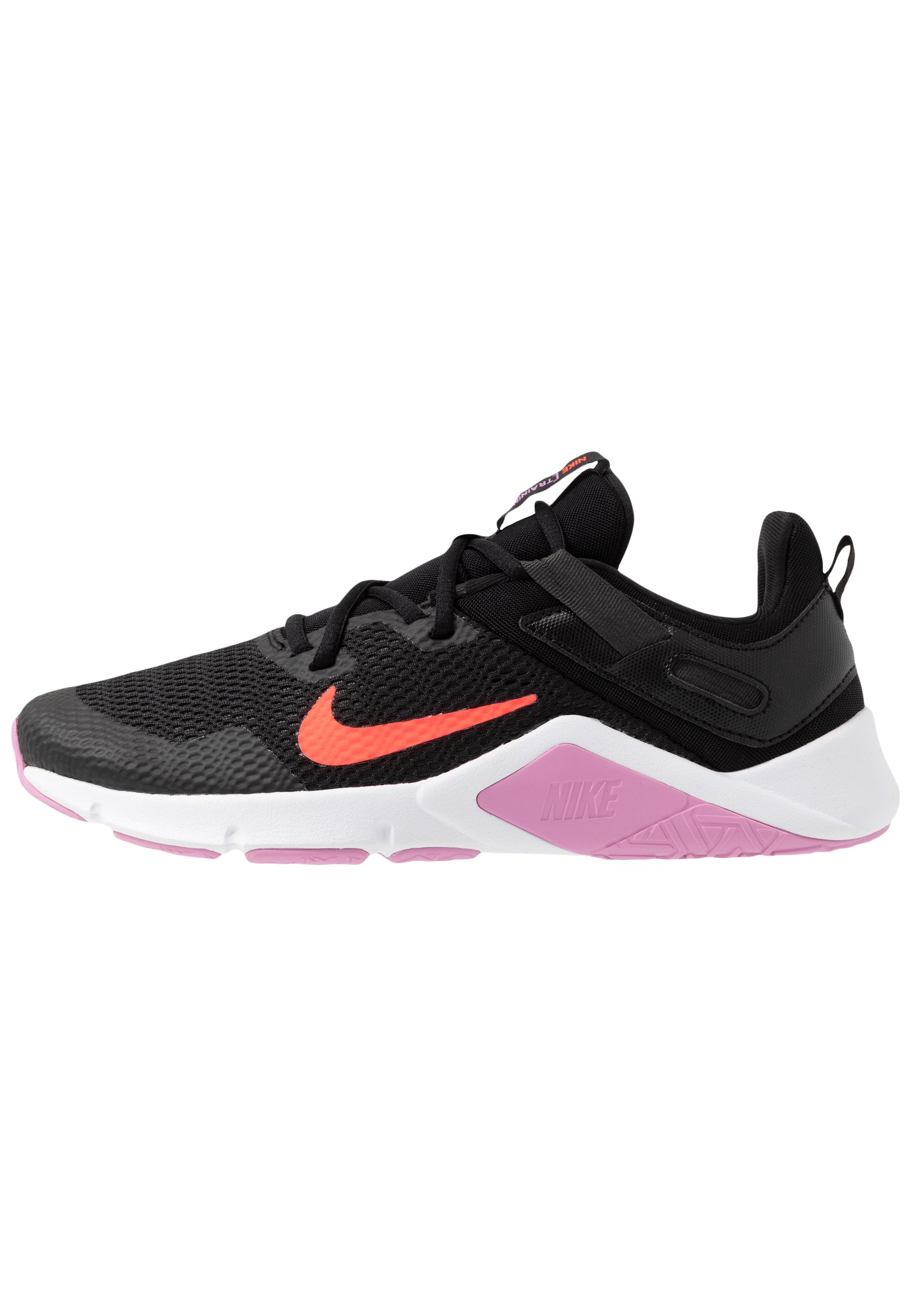 Nike Performance LEGEND ESSENTIAL Treningssko black Nike Performance LEGEND ESSENTIAL Treningssko black