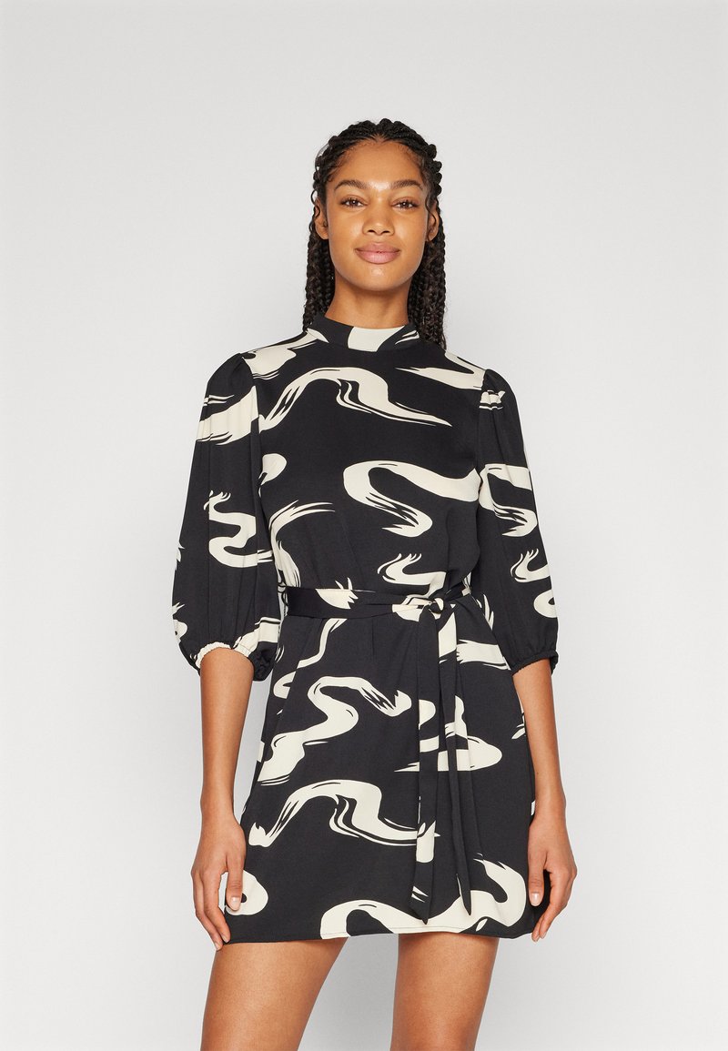 Sasha 2 4 Midi Dress Black Aop Small Mult main image 0