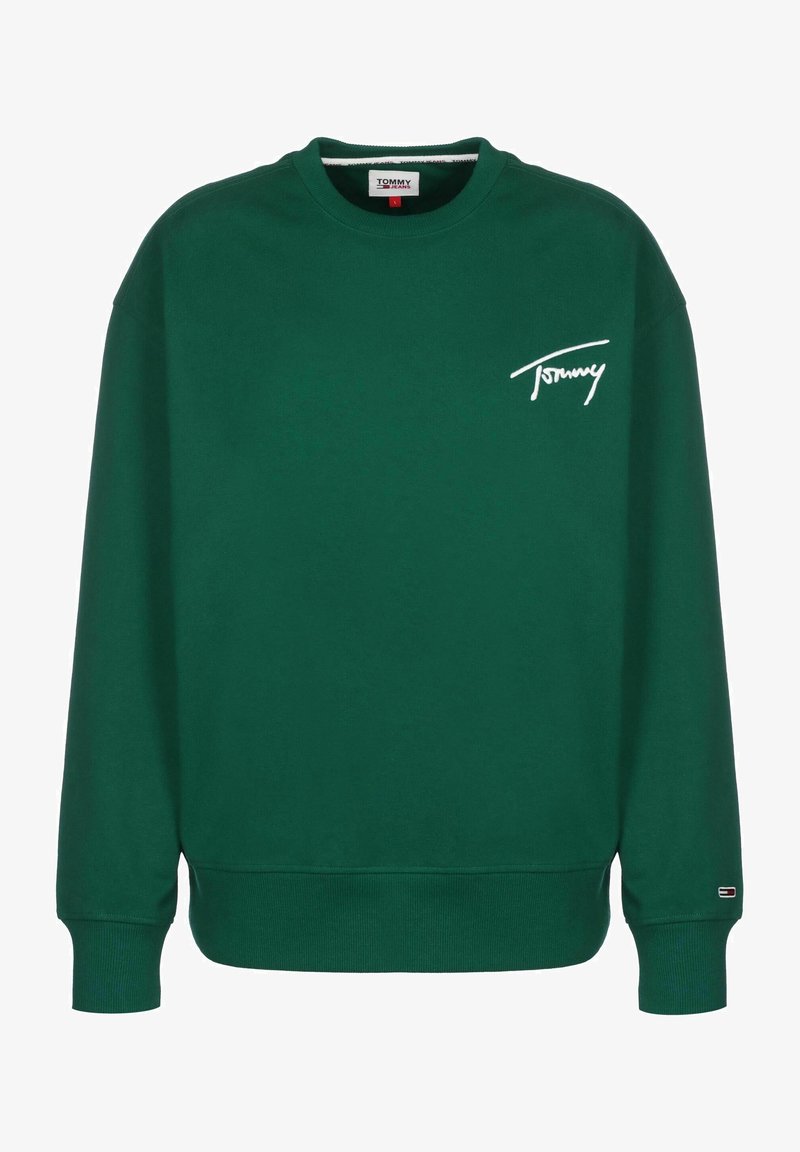 Groene sweatshirt van zachte stof heeft een ronde hals, ribbelboorden en -zoom, met een witte "Tommy" logo geborduurd op de borst.