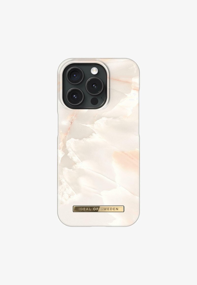 Funda de teléfono con un diseño de patrón de mármol en suaves tonos blancos y rosas, con un logo de marca en dorado metálico y un acabado delgado y suave.
