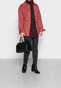 Pieces Petite Sweter