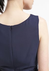 Swing Cocktailklänning - dark blue