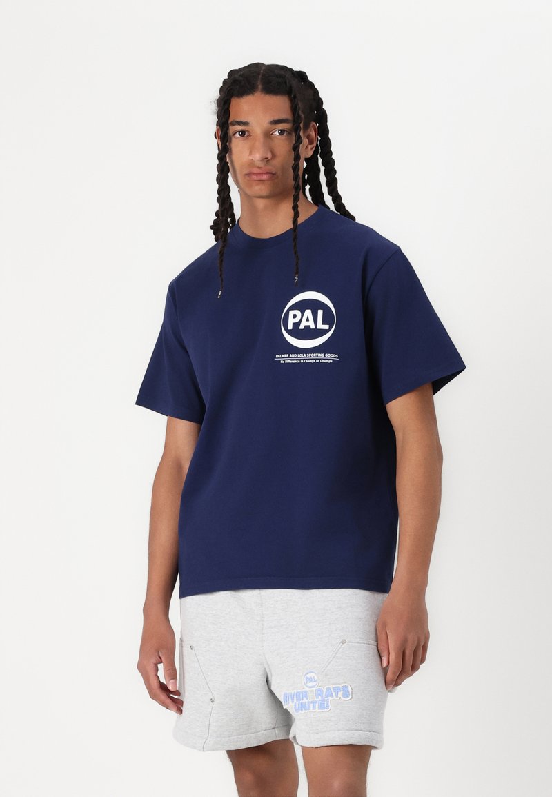 Pal Sporting Goods INTERNATIONAL PRE GAME UNISEX - Trükipildiga T-särk - medieval blue