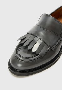 Billi Bi Slip-ons - grey