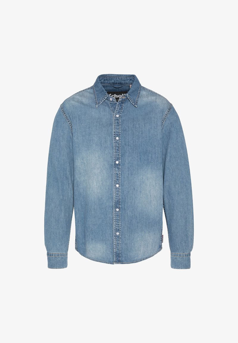 Chemise en denim bleu clair à manches longues avec fermeture boutonnée sur le devant, col pointu et zones légèrement décolorées sur le torse et les manches.