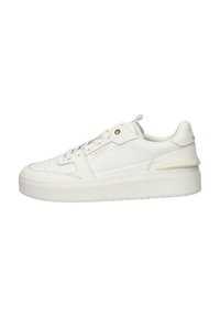 White sneakers with smooth and textured leather, flat laces, rubber sole, minimal branding, and a slightly elevated platform.
