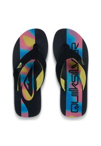 Μαύρες σαγιονάρες με πολύχρωμο γραφικό μοτίβο σε μπλε, ροζ και κίτρινο στην σόλα, με μαύρα λουριά και κίτρινες λεπτομέρειες.