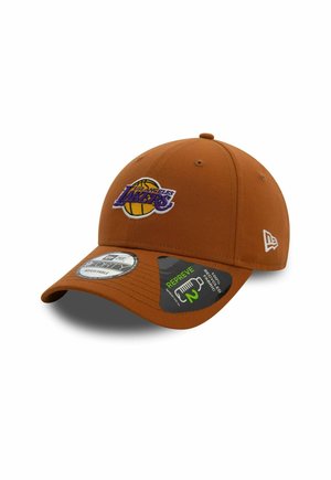 New Era 9FORTY STRAPBACK  REPREVE LOS ANGELES LAKERS - Cappellino - brown