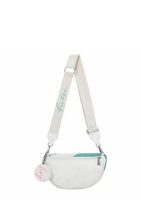 Witte crossbody tas met een ronde vorm, turquoise stofaccent, verstelbare strap met blauwe tekst en een afneembare ronde hanger.