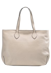 Sac cabas en cuir beige avec surface texturée, double poignées supérieures et coutures noires discrètes. Présente un logo à l'avant.