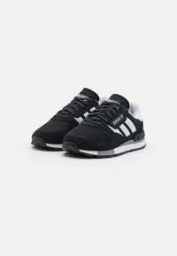 adidas Originals TREZIOD 2.0 - Tenisky - core black/footwear white/grey three