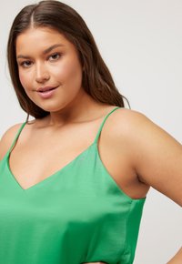 Ulla Popken Top - green