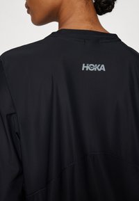 HOKA AIROLITE RUN LONG SLEEVE - Top dugih rukava - black
