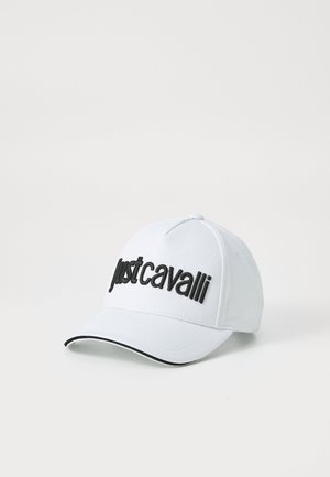 Balts beisbola cepure ar melnajām izšūtām "just cavalli" burtiem, izliekta vēja mala un melna apdare gar malu. Gluda auduma struktūra.