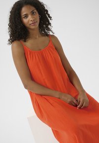 Kaffe KAPAULINE - Freizeitkleid - grenadine