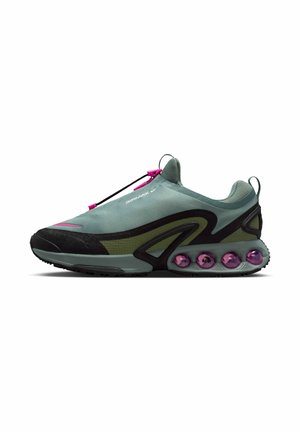 AIR MAX DN ROAM - Baskets basses - clay green/sky j light olive/black/fire pink