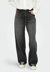 ONLY MIT WEITEM BEIN ONLGIANNA MITTLERE TAILLE BALLON SCHNITT - Straight leg -farkut - washed black