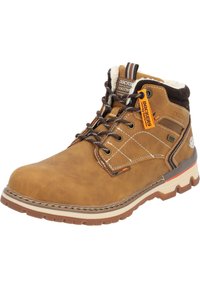 Botas de tobillo de cuero marrón con un cuello de pelo sintético, cordones oscuros, detalles de costura y una suela de goma texturizada con un ribete en contraste.
