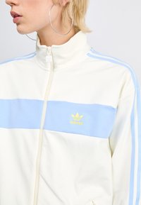 adidas Originals BLOCKED - Vetoketjullinen college - off white