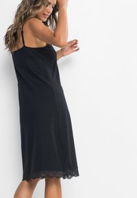 bonprix Camicia da notte - black