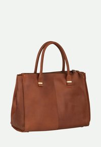 Bruine leren handtas met twee bovenhandvatten, gouden hardware, een gestructureerde vorm en een gladde textuur. Ritssluiting aan de bovenkant.