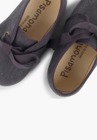 Pisamonas Stringate - gris