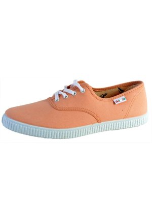 Victoria Shoes BASKET - Baskets basses - green