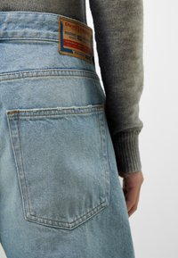 Diesel D-SIRE - Široke kavbojke - denim