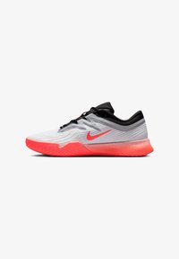 Δεν επιλέχθηκε, white/hot lava/wolf grey